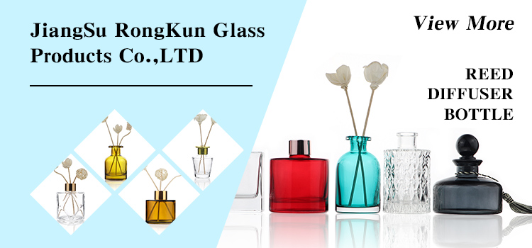 China Fragrance Hanging 10ml Glass Essential Oil Car Air Freshener Perfume Diffuser Bottle