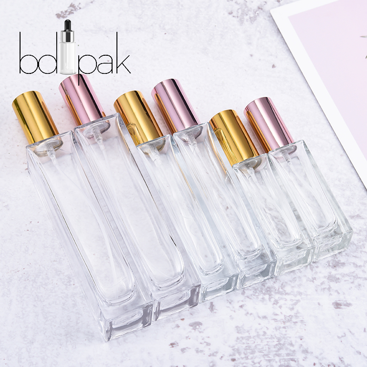 China Manufacturer Cosmetic Perfume Bottle With Gold Mist Sprayer