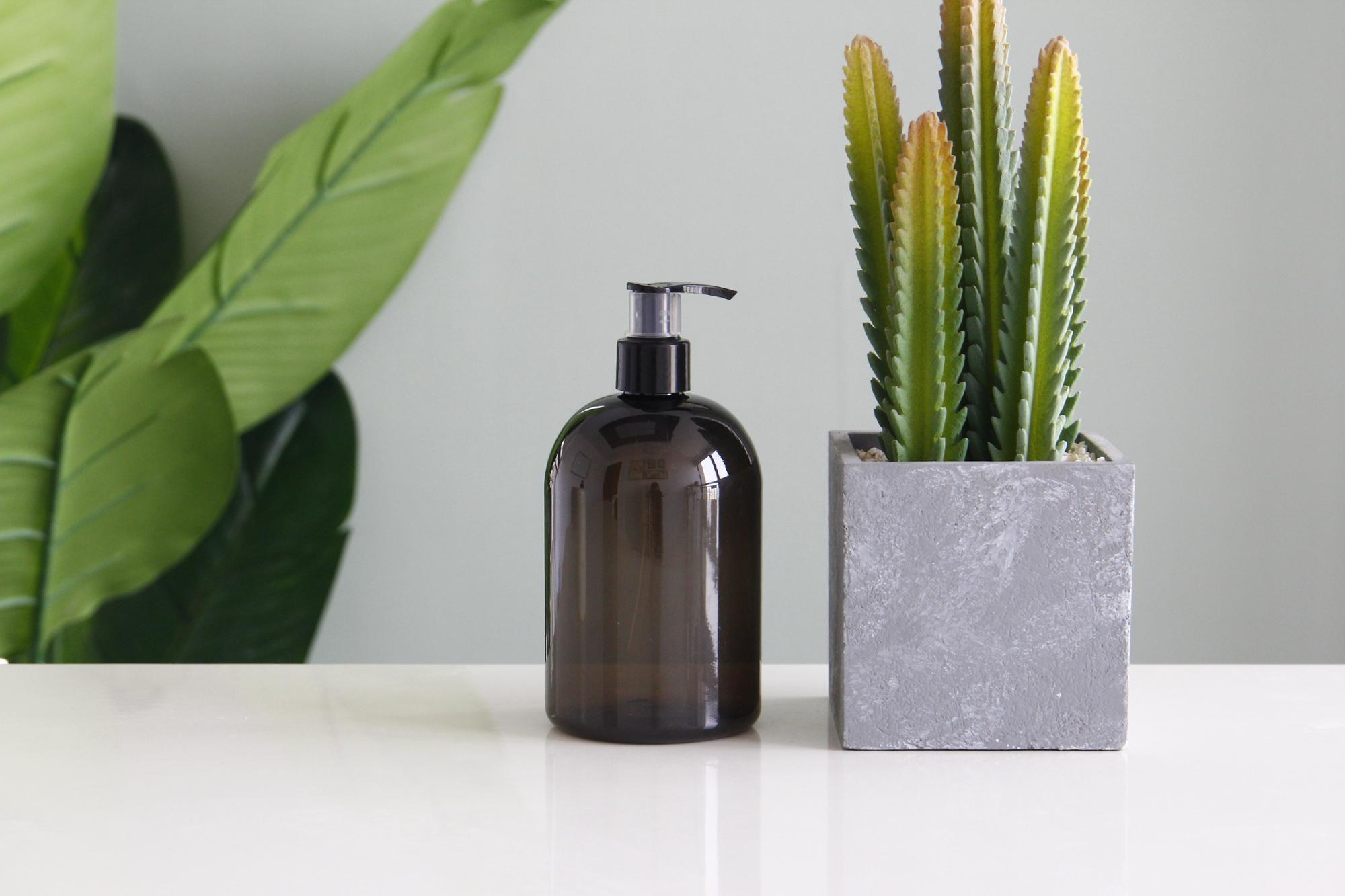 China Manufacturer Lotion Bottle Cosmetic Bottle Liquid Plastic Pet Free Samples