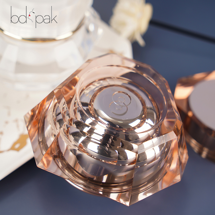 China Manufacturer Newly Design Good Selling Customized 60g Empty Unique Shape Glass Cream Jar