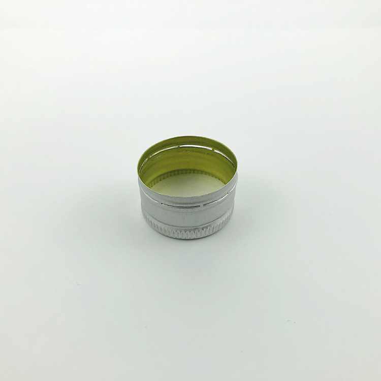 China Manufacturers 70cl 700ml Crystal Gin Glass Bottle with Cork for Spirit