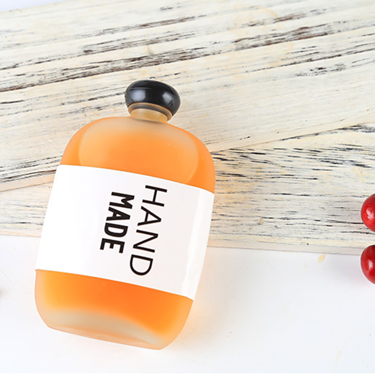 China Suppliers Unique Empty Liquor /Milk /Juice /Wine Flat Square Glass Bottle 350ml