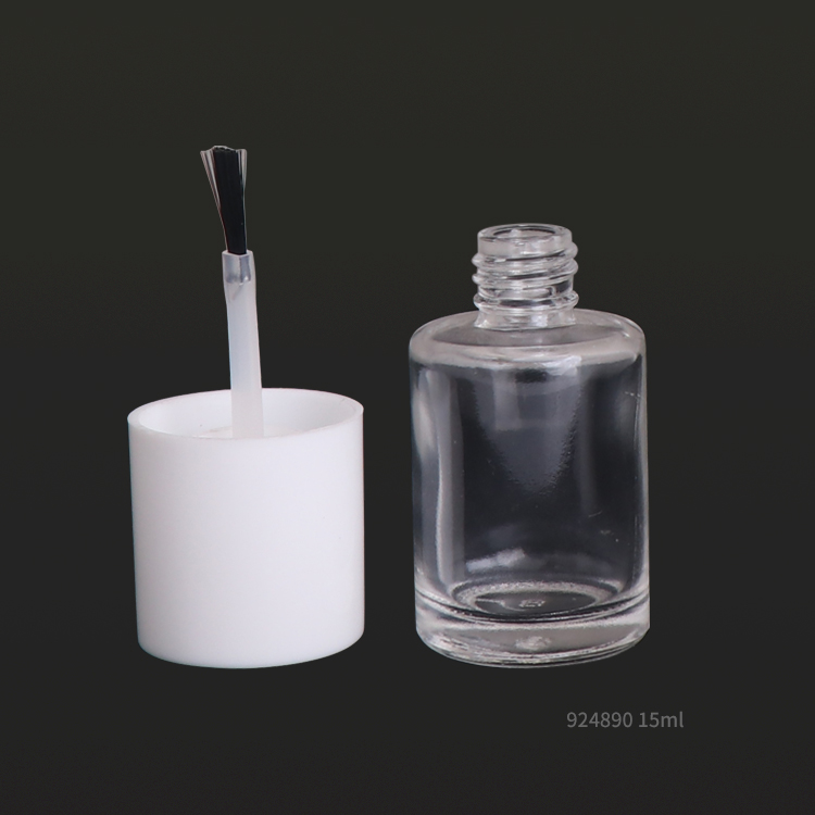 China factory made cosmetic packaging empty nail polish bottles with brushes