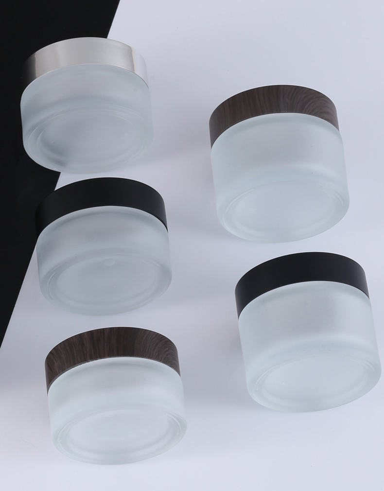 China factory wholesale custom made cosmetic fancy glass jars and lids