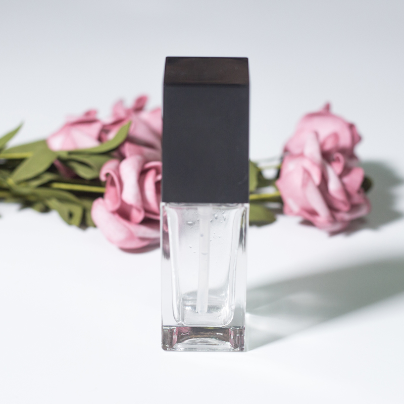 China glass material luxury empty cosmetic bottle 100ml