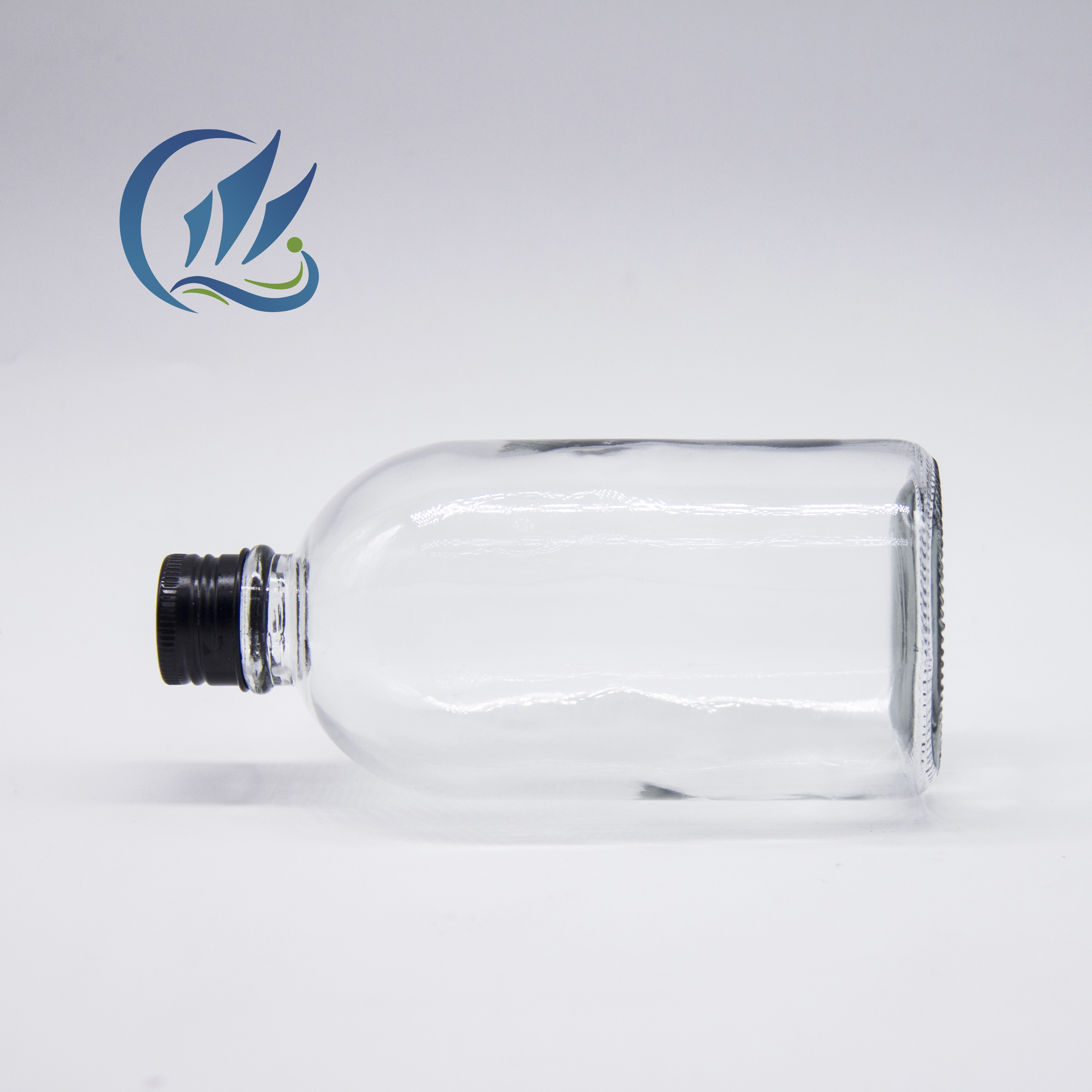 China manufacturer 500ml juice container glass juicer glass bottle with lid