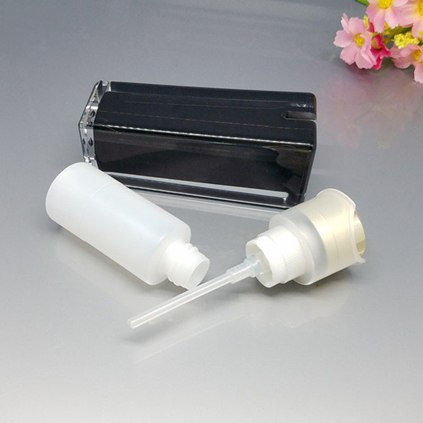 China manufacturer cosmetic packaging low minimums design companies acrylic serum bottle