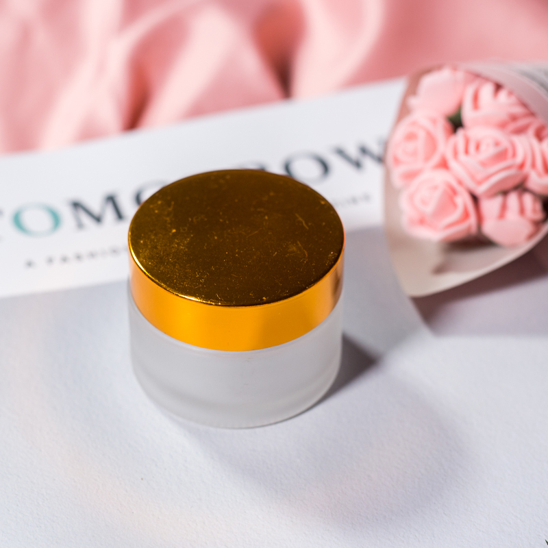 China supplier Translucent Brown Refillable clear Glass Jar for Body Scrub