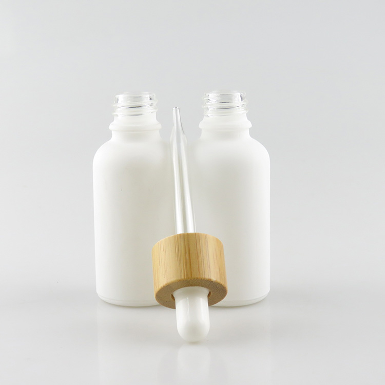 China supplier empty 30ml dropper glass bottle with bamboo cap