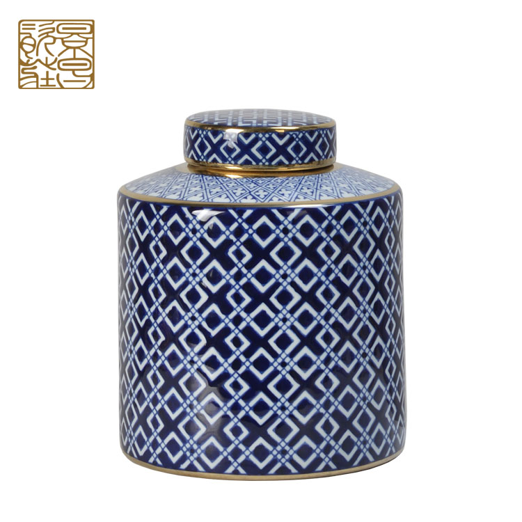 Chinese Decorative Ceramic Blue And White Porcelain Ginger Jar