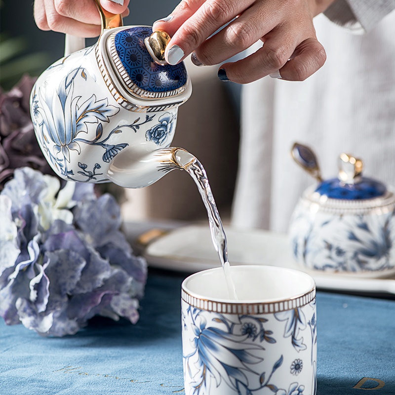 Chinese Household Ceramic Tableware Set Seasoning Box Salt Jar Oil Pot Storage