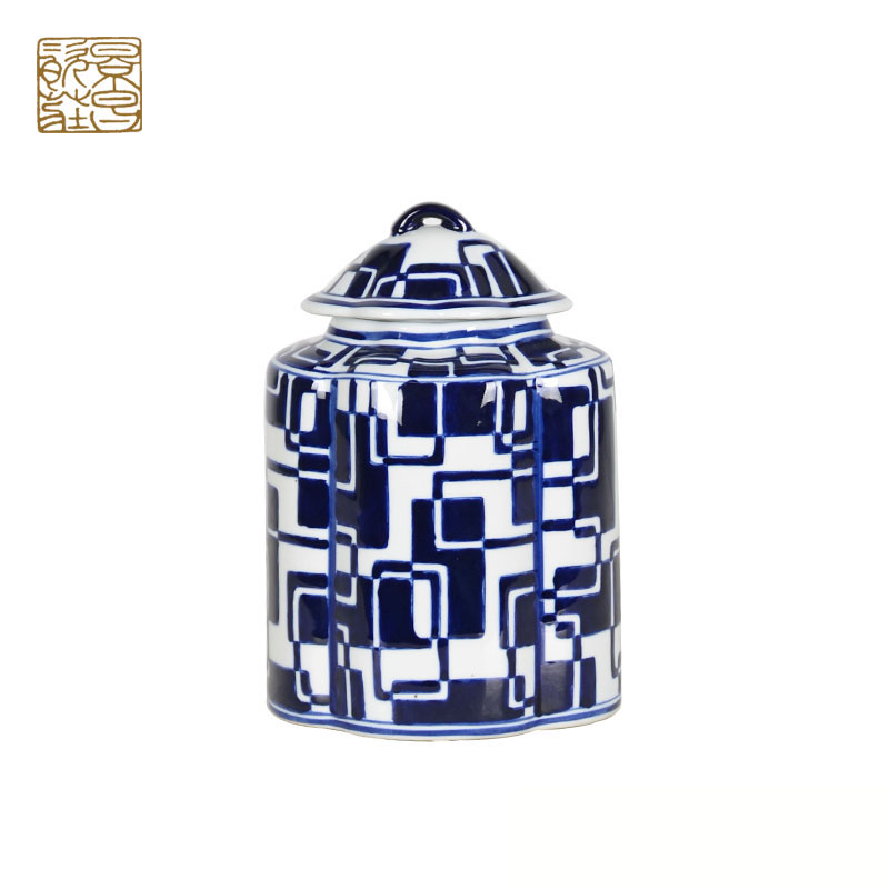 Chinese blue retro decorations ceramic ceramic canister or jar