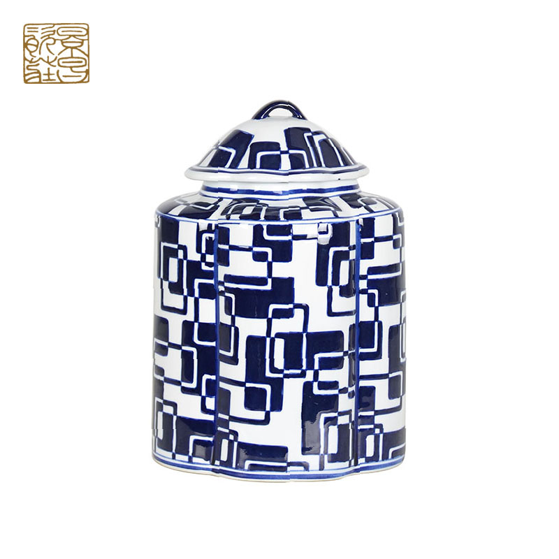 Chinese blue retro decorations ceramic ceramic canister or jar