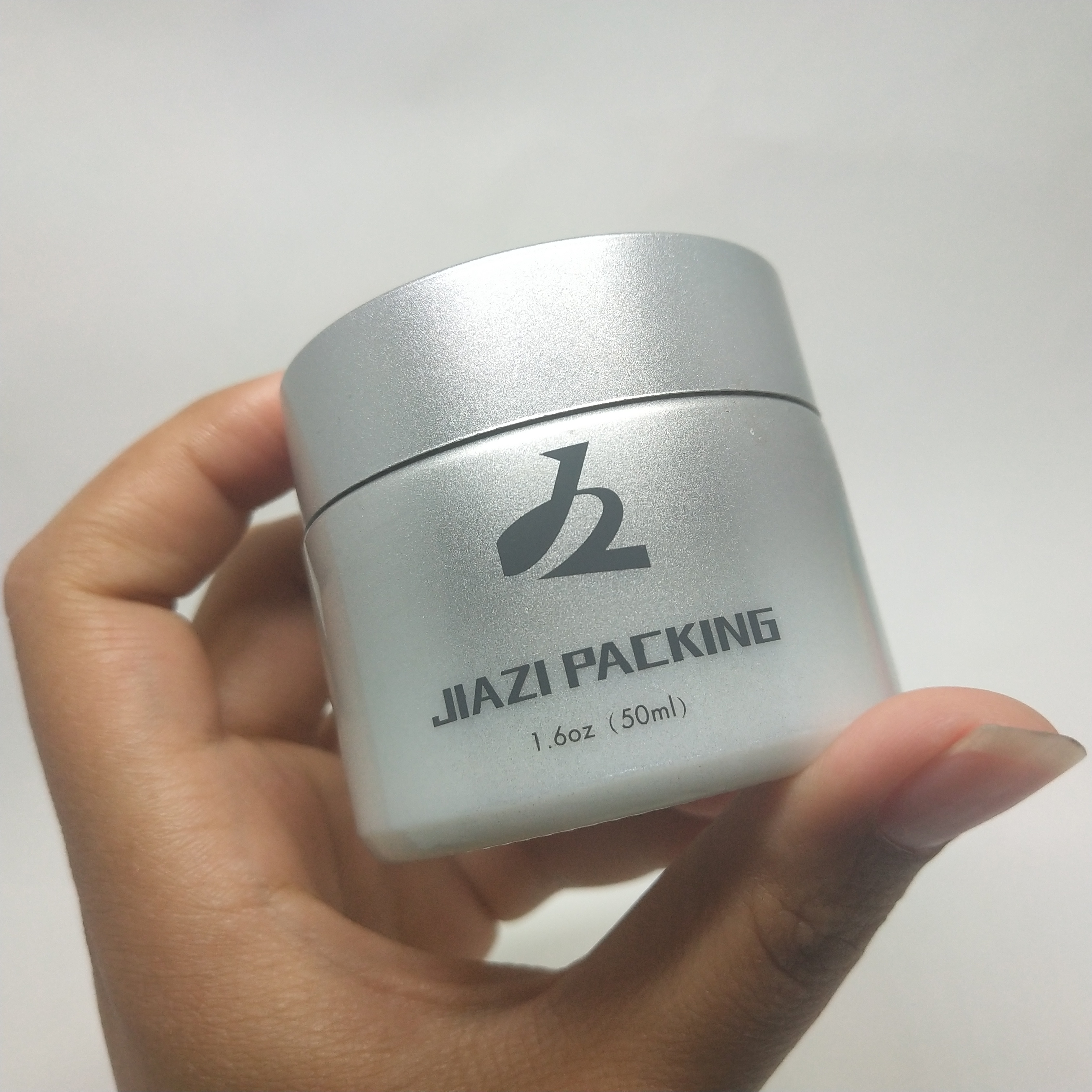 Chinese supplier 100g white porcelain straight sided opal glass jar with pink color lid