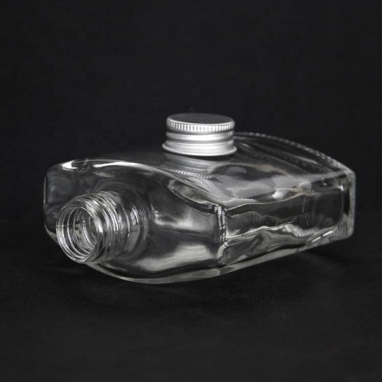 Chivas Regal Portable 200ml Square Glass Wine Whisky Bottle With Silver Screw Lid