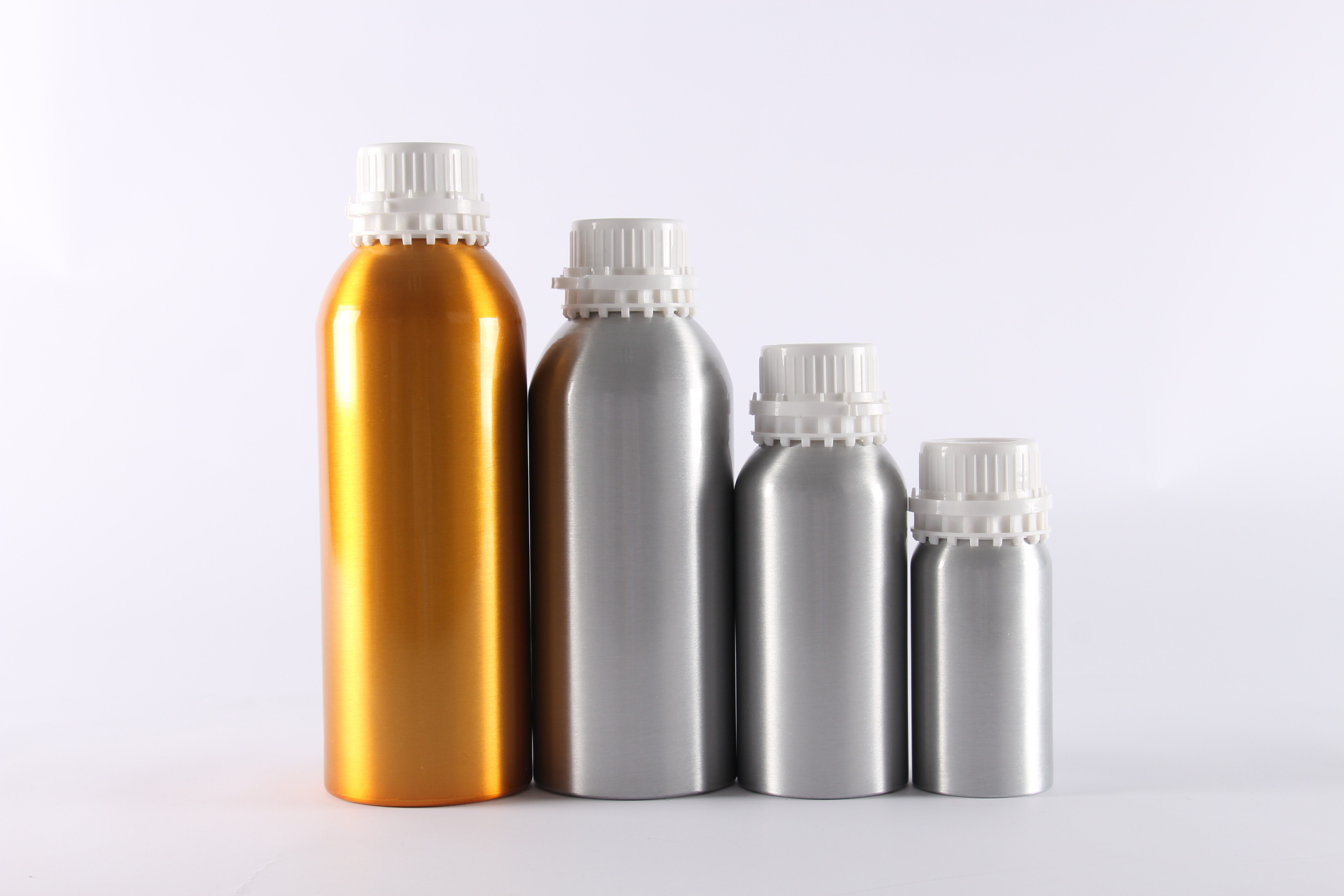 Christmas Hot sales recycled 100ml 120ml 150ml 200ml 250ml 300ml 500ml 1L aluminum essential oil bottle with tamper proof lid