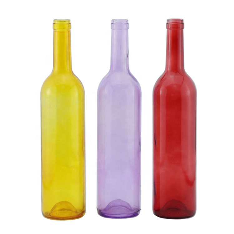 Christmas Red Wine Bottle Custom 750ml Glass Bottle Green Empty Wine Bottle With Cork