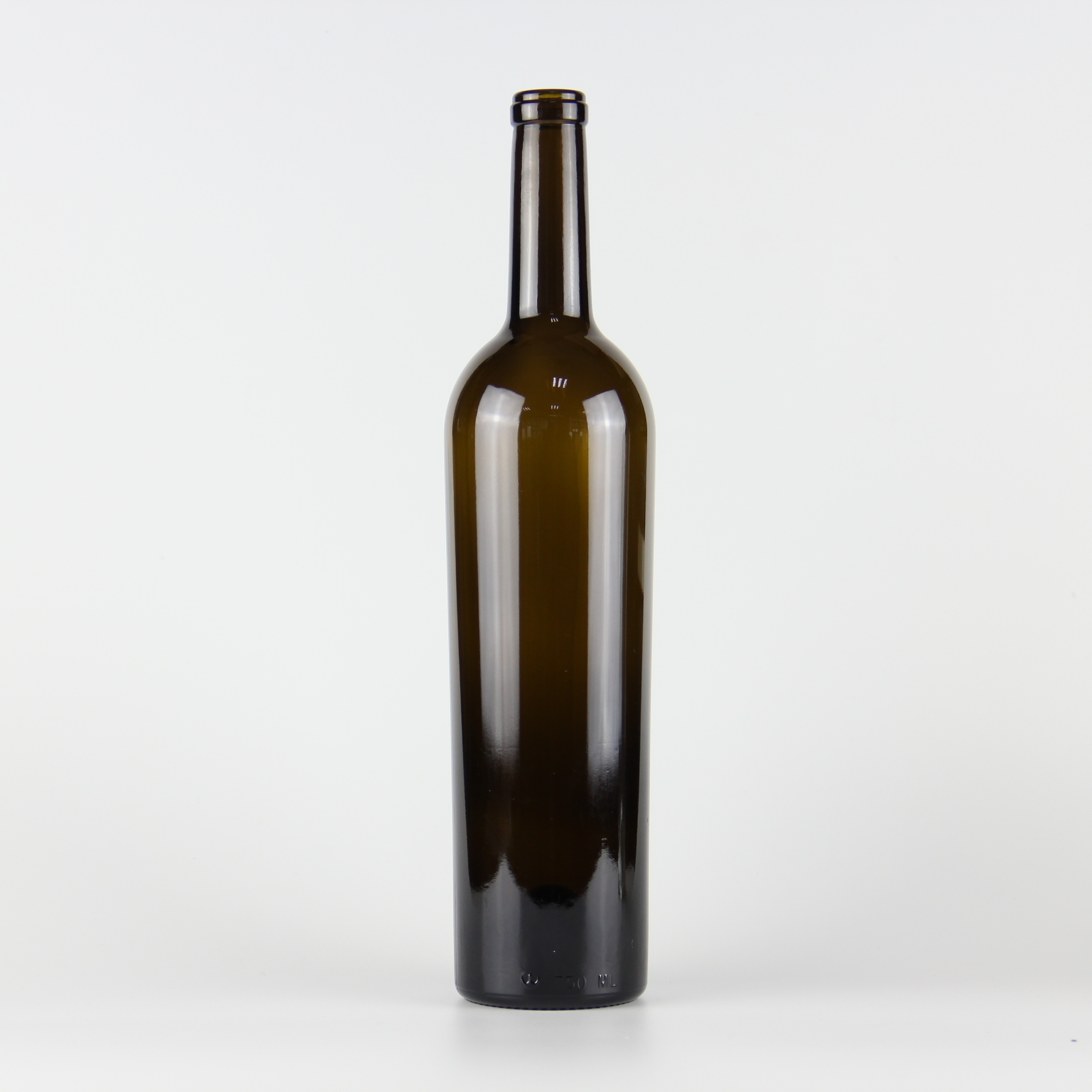 Classic shape wine glass bottle 75cl 750ml