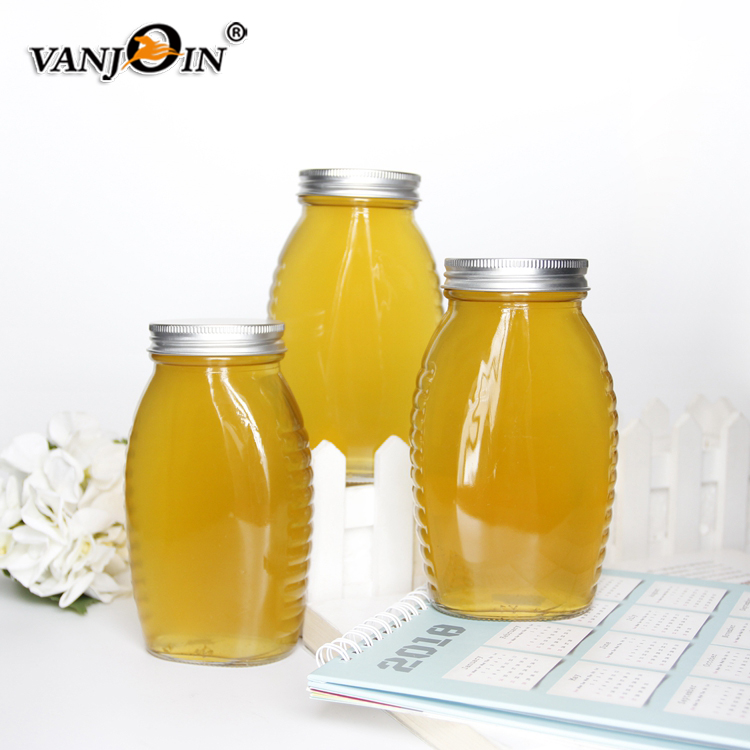 Classic180ml 330ml 660ml Customizing Glass Honey Jar with Spoon Jelly Jam Unique Round Jar with Screw Lid and wooden Roller