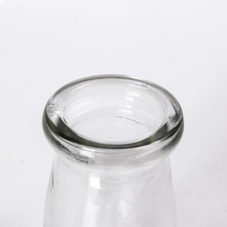 Clear 100ml 200ml Milk Pudding Glass Bottle With Plastic Cover For Jelly Yogurt Food Grade Container