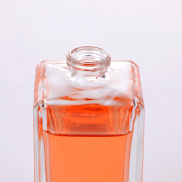 Clear 30ml 50ml 100ml Glass Refillable Perfume Bottle with Spray Gold Cap