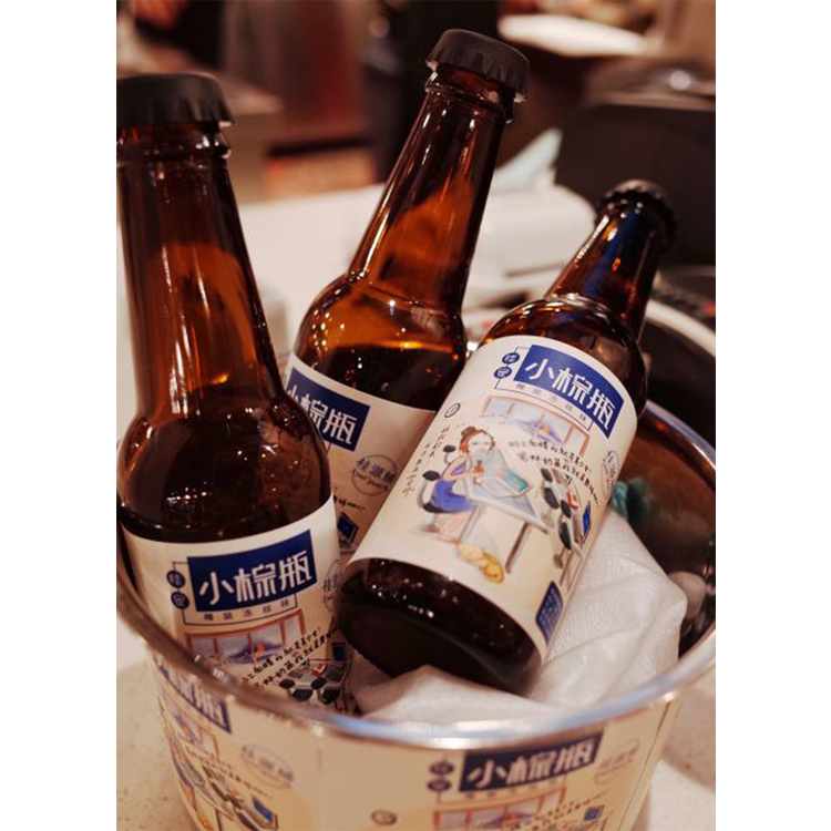 Clear Bull Shape Animal Shaped Frosted Glass Beverage Bottles / Factory Supply High Quality Dragon Beverage Plastic Bottle 350Ml
