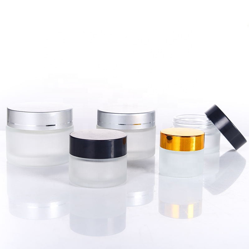 Clear Forested Glass Balm Jars 20g 30g Cosmetic Jars with Lined Black Plastic Lids