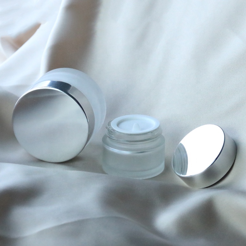 Clear Frosted In Stock 20g 30g 50g 100g Round Container Cream Empty Glass Jar With Silver Lid (GJM19)