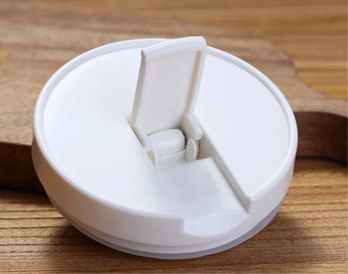 Clear Glass Storage Jars, Sealed Glass Jar with Plastic Lid 600 ml for Food