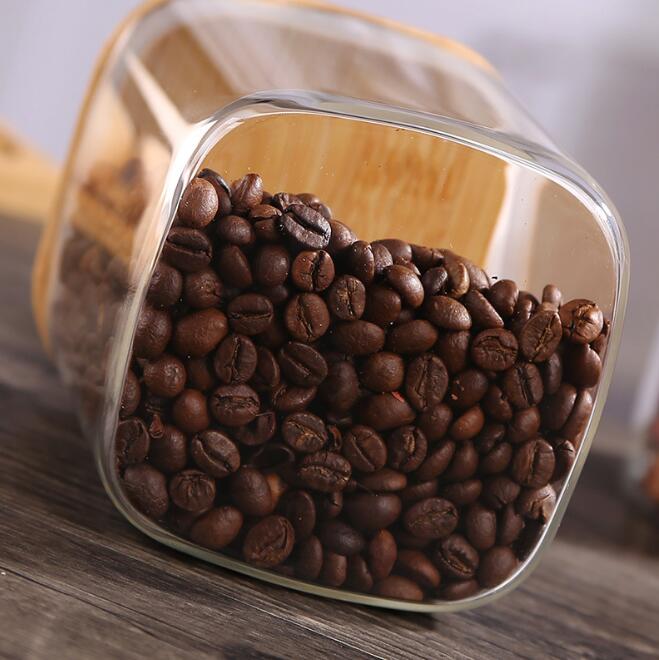 Clear Lead-Free High Borosilicate Square Glass Food Storage Canister Glass Jars With Air Tight Bamboo Cover For Spices Cereal