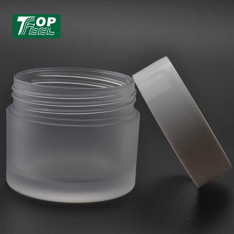 Clear plastic cream jar with thick wall better than glass
