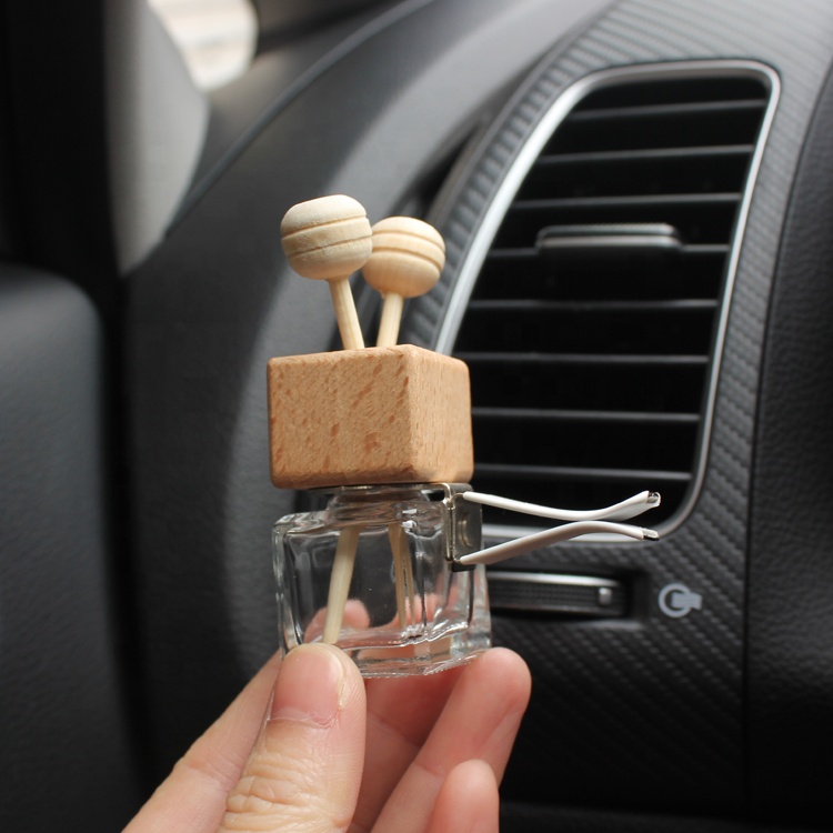 Clear square shaped 8ml glass perfume empty bottle car air scented diffuser glass bulk perfume bottle car fragrance
