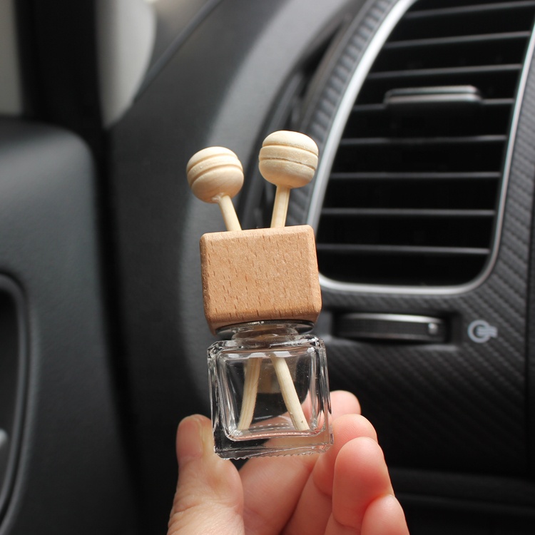 Clear square shaped 8ml glass perfume empty bottle car air scented diffuser glass bulk perfume bottle car fragrance