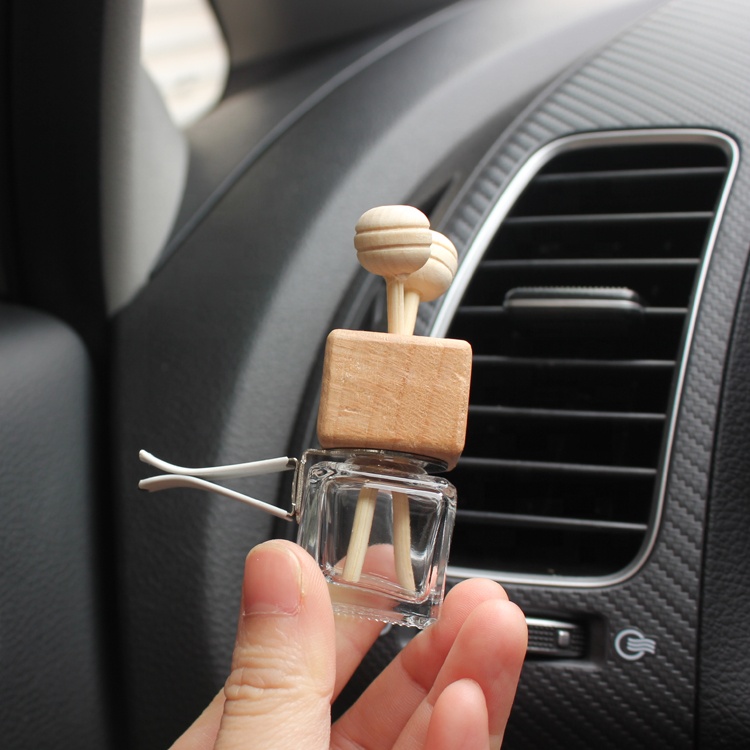 Clear square shaped 8ml glass perfume empty bottle car air scented diffuser glass bulk perfume bottle car fragrance
