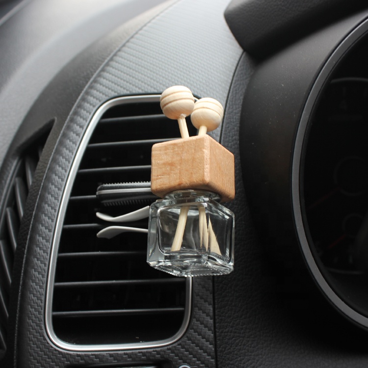 Clear square shaped 8ml glass perfume empty bottle car air scented diffuser glass bulk perfume bottle car fragrance