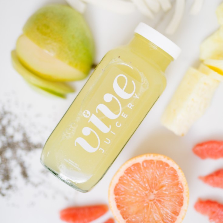 Cold Pressed Juice Bottle 250ml 300ml 500ml Clear Glass French Square Bottles With Plastic Screw Cap