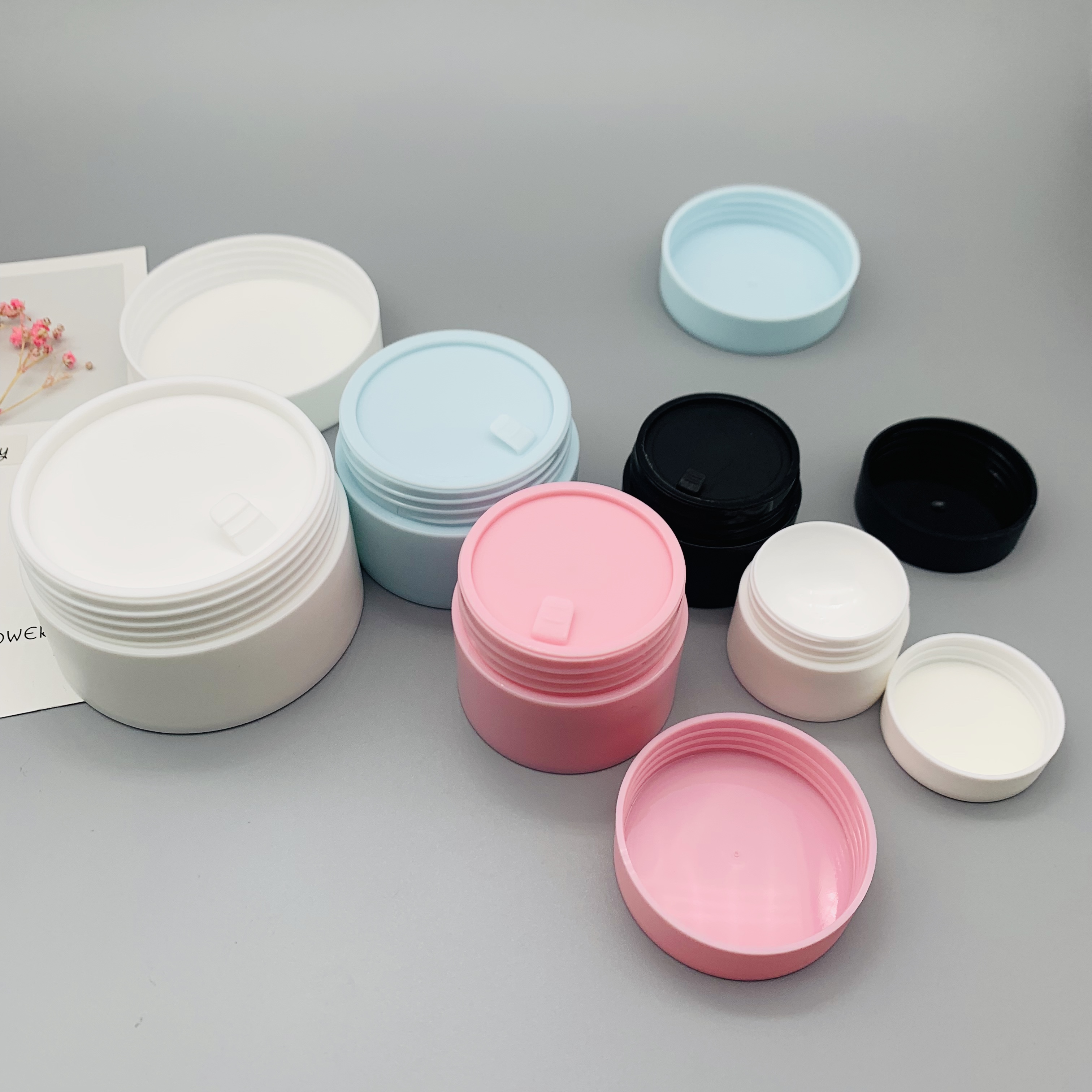 Colorful 50g 30g 15g 5g PP cream jar small eye cream box