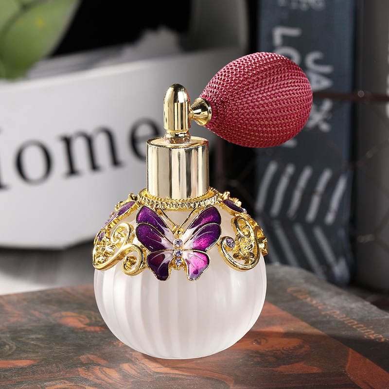 Colorful Butterfly Shape Unique Empty Metal Perfume Bottle With Long Chord Bulb Atomizer