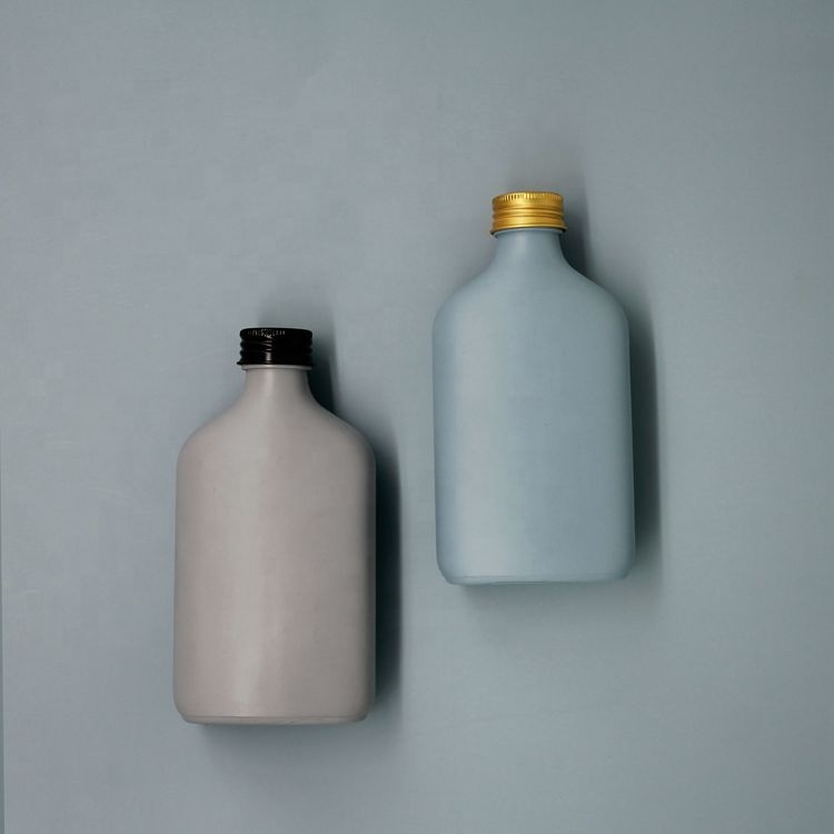 Colorful Customized Coffee Glass Bottle With Lid Glass Bottle 200Ml Beverage Glass Soft Drink Bottle