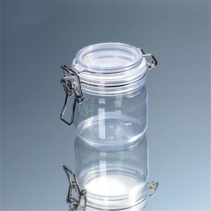 Cookie plastic container with clamp lid for daily use