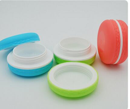 Cookie shape macarons 5g 10g PP plastic cosmetic cream jar for lip balm and eye shadow manufacture