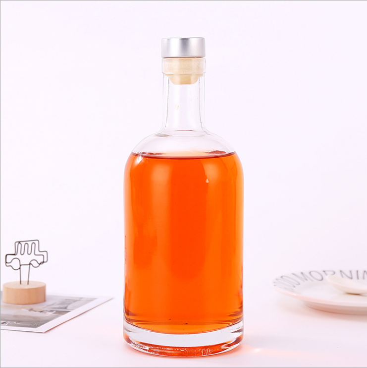 Cork Top 200 ml 375 ml 500 ml 750 ml Round Glass Bottles Empty Clear Frosted Glass Vodka Bottle for Whisky