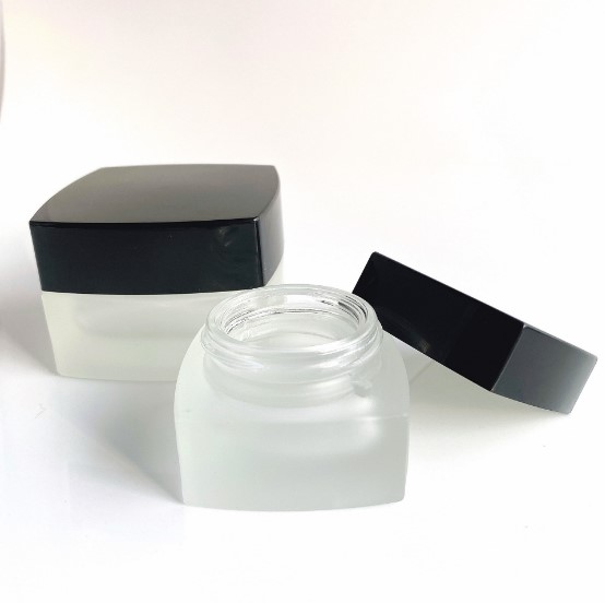Cosmetic 15ml 30ml eye cream jar square frosted glass jar black top white lid