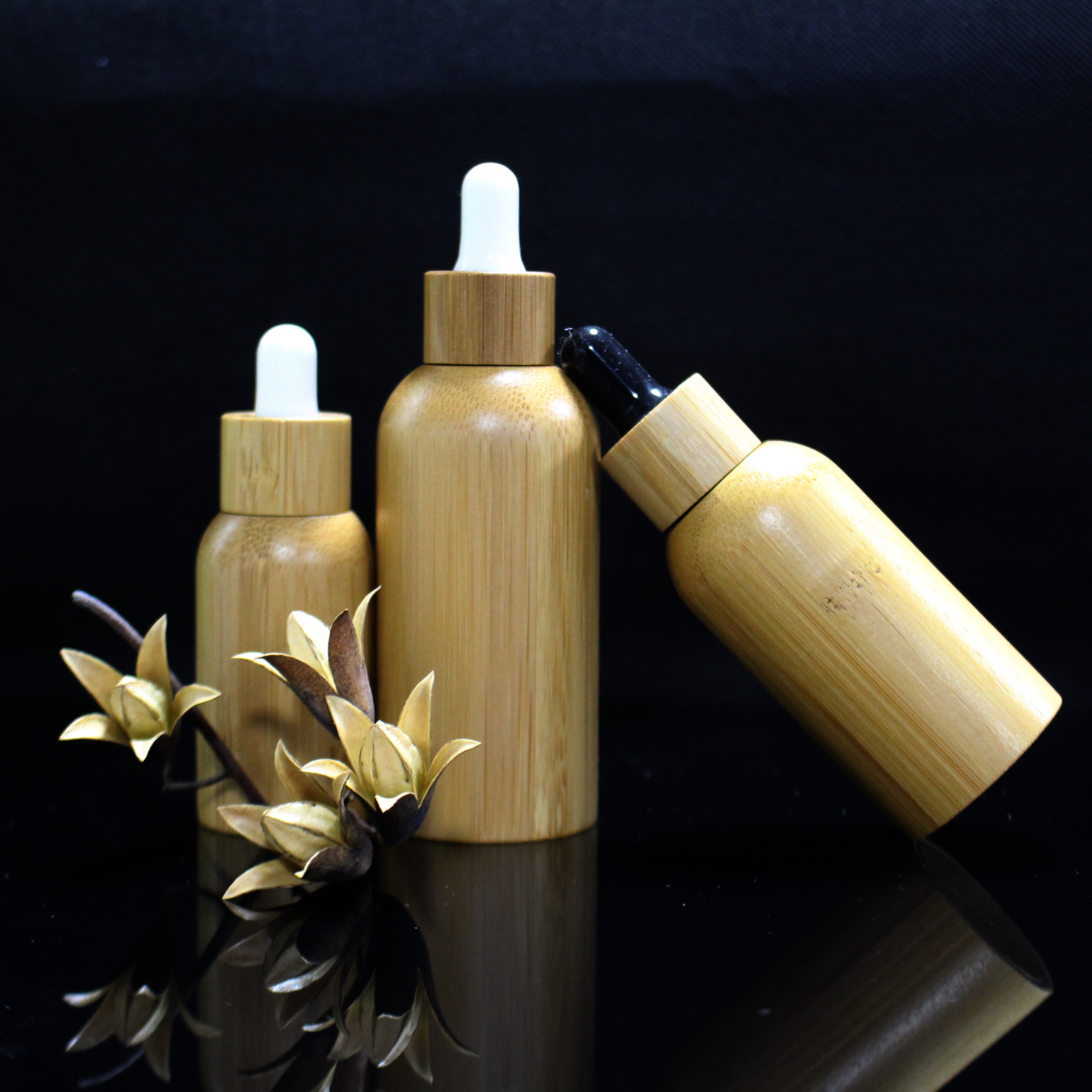 Cosmetic 5ml 15ml 30ml 50ml 100ml bamboo jar inner clear glass with bamboo wood lid for body cream