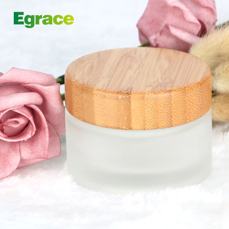 Cosmetic 5ml 15ml 30ml 50ml 100ml clear frosted glass jar with bamboo wood lid for body cream