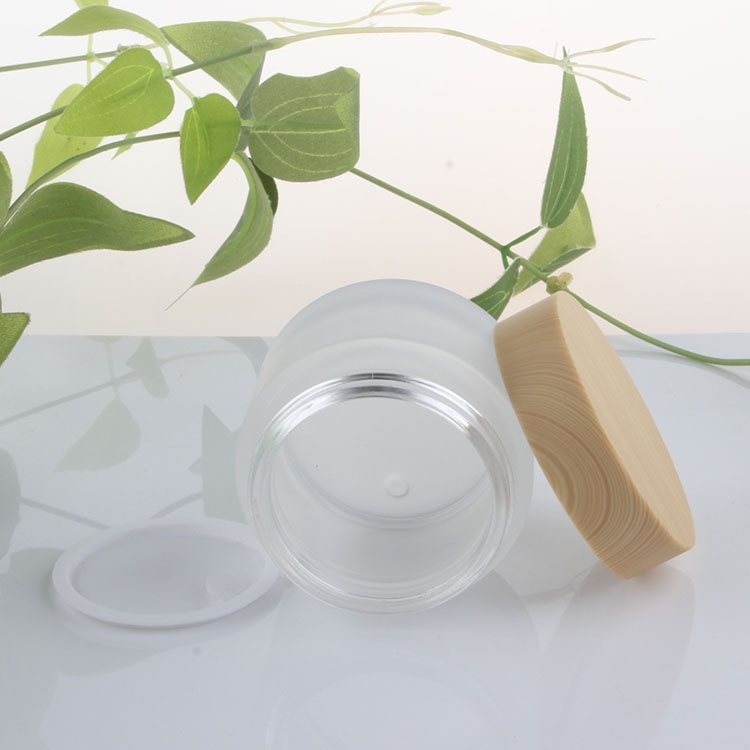 Cosmetic 5ml 15ml 30ml 50ml 100ml clear frosted glass jar with bamboo wood lid for body cream