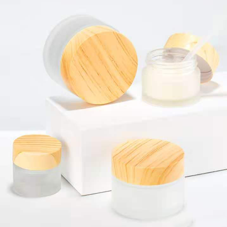 Cosmetic 5ml 15ml 30ml 50ml 100ml clear frosted glass jar with bamboo wood lid for body cream