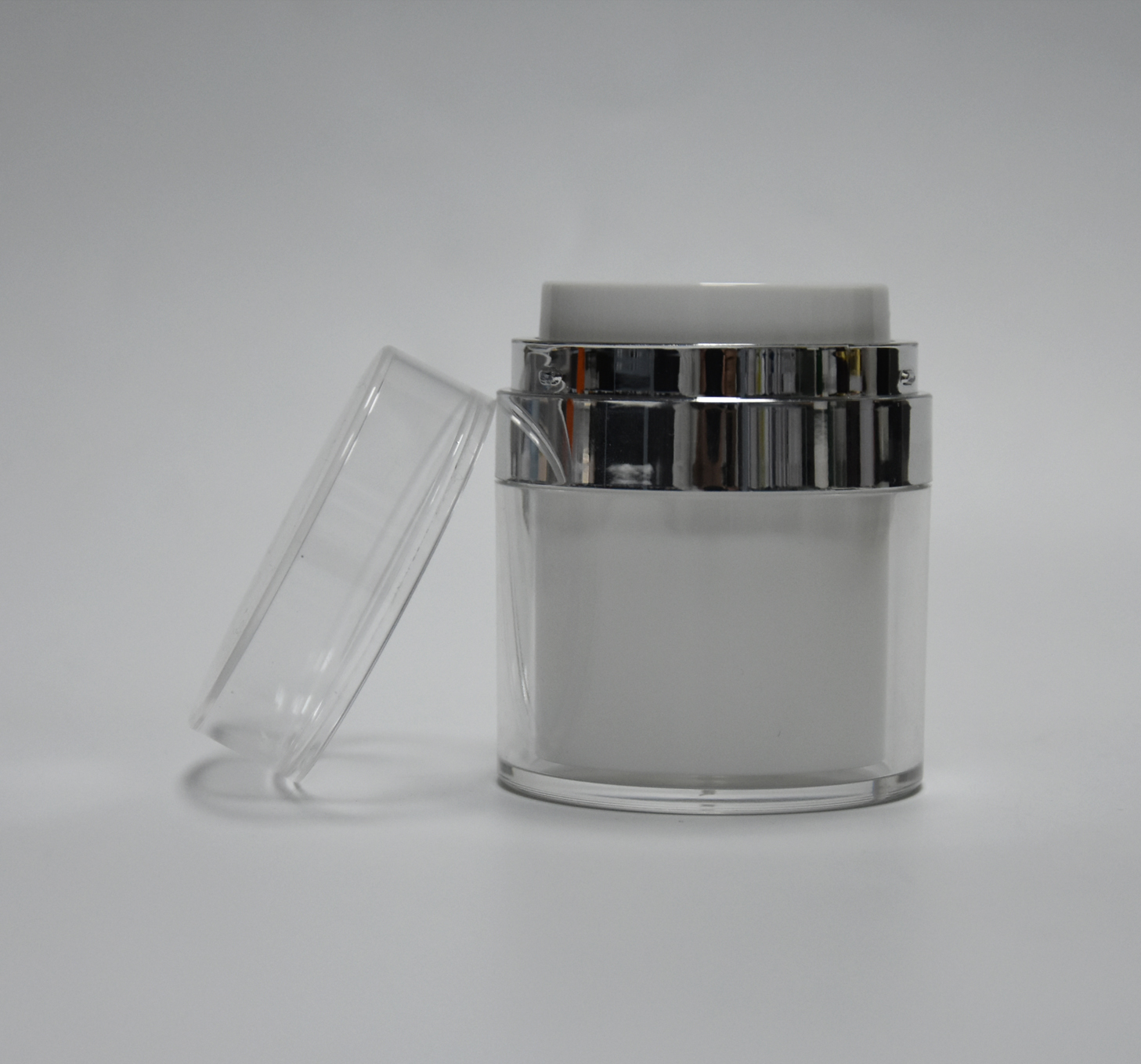 Cosmetic Airless Bottles Face Cream Jars 50g Airless Jars with Shiny Silver Lid