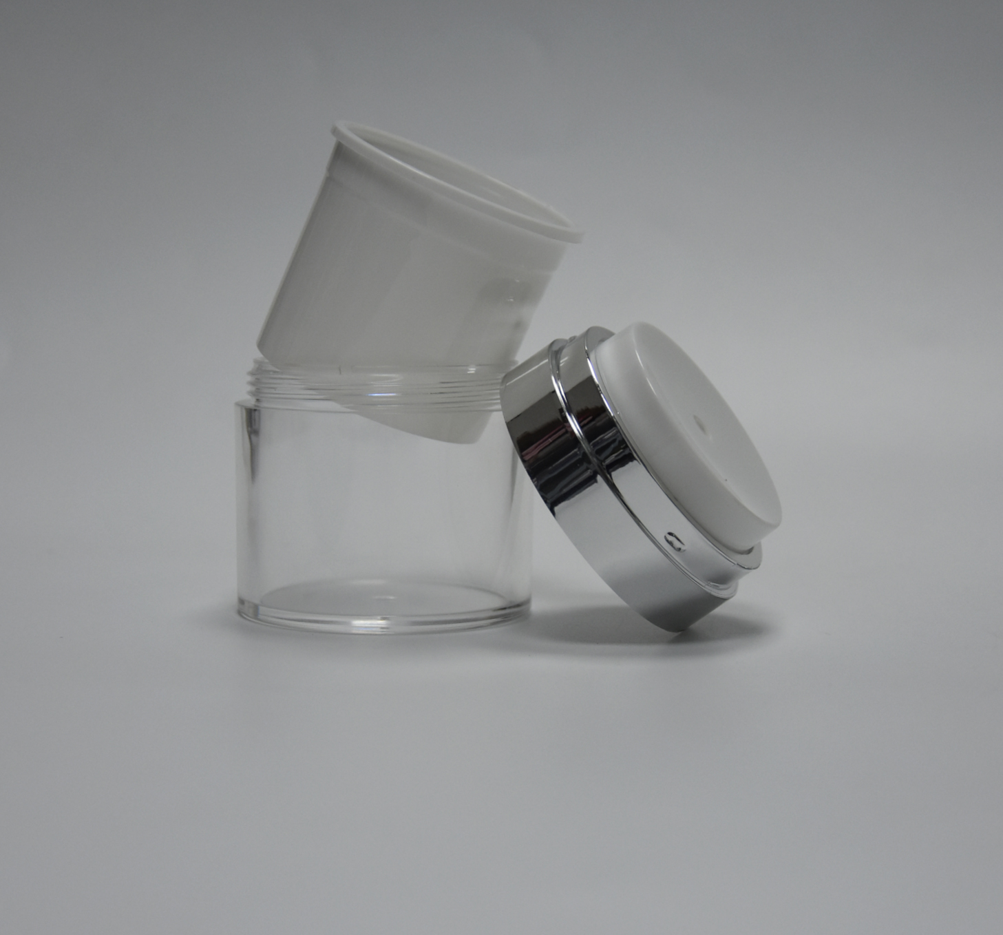 Cosmetic Airless Bottles Face Cream Jars 50g Airless Jars with Shiny Silver Lid