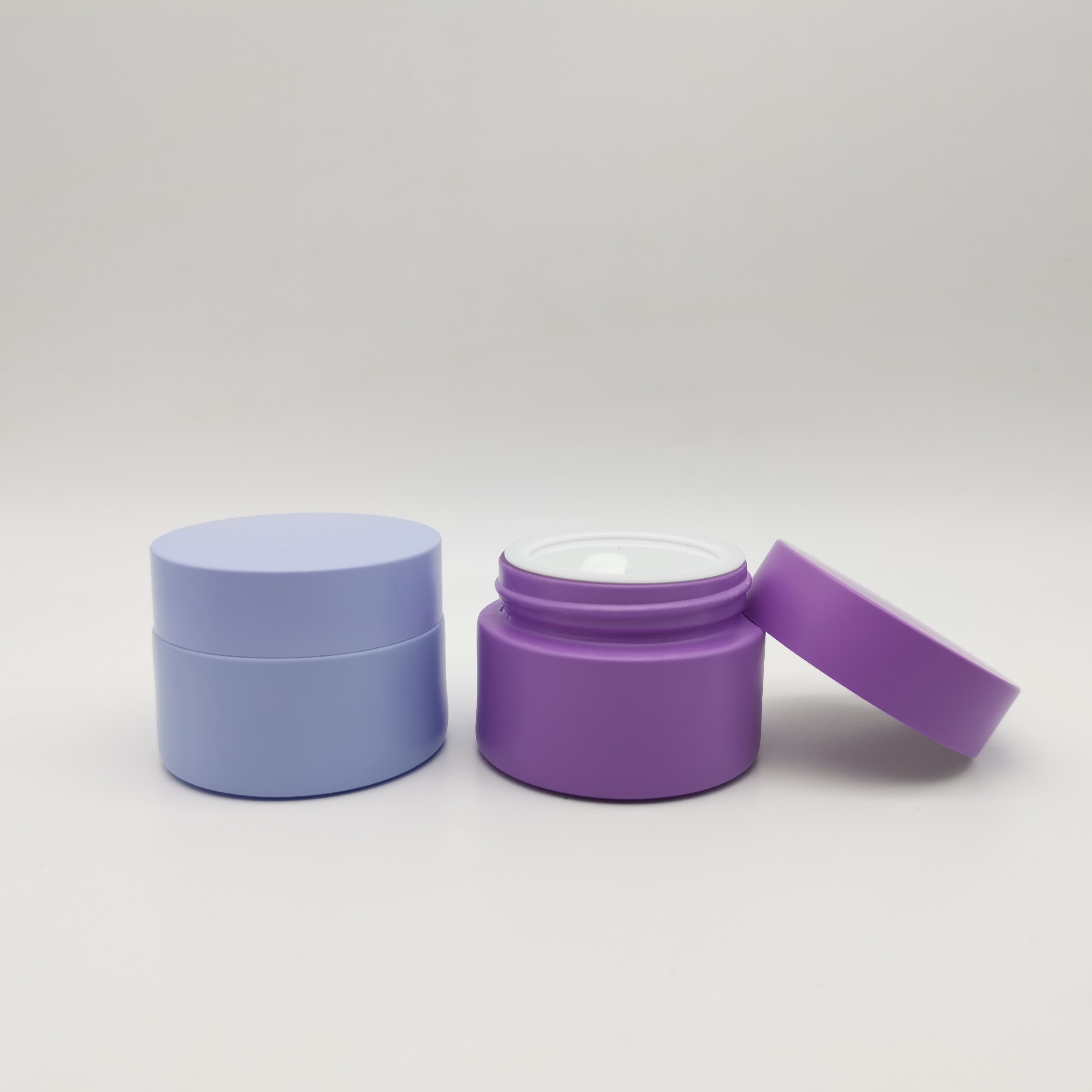 Cosmetic Cream Jar Purple Screw Cap Empty Glass 30g Matte Purple Bamboo Screw Cap, Plastic Cap Etc with Matte 5000pcs HYCJ-01